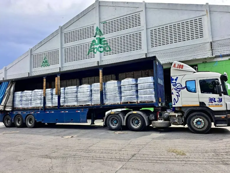 อาเจไทย เดินหน้าช่วยเหลือผู้ประสบภัยน้ำท่วมภาคเหนือ พร้อมส่งมอบน้ำดื่มสะอาดตราวีด้า 3 หมื่นขวด