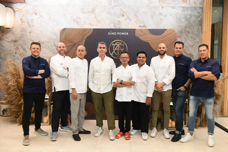 คิง เพาเวอร์ ร่วมกับ QC Special Selection...