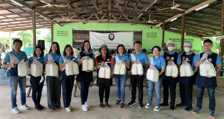 ธนาคารกรุงไทย ห่วงใยผู้ประสบอุทกภัย จับมื...