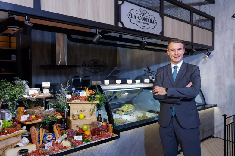 "บริษัท เบทาโกร จำกัด (มหาชน)" หรือ "BTG"...