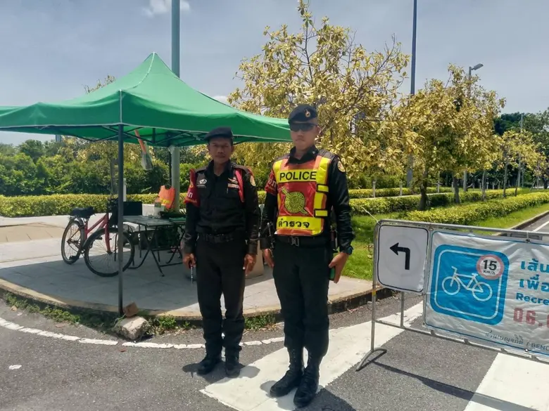 นายประพาส เหลืองศิรินภา ผู้อำนวยการสำนักส...