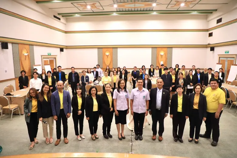 นายแพทย์อรรถพล แก้วสัมฤทธิ์ รองอธิบดีกรมอ...