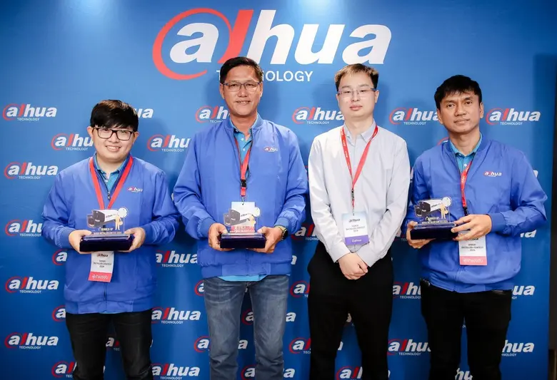 ด้าหัว เทคโนโลยี เผยผู้ชนะการประกวดสุดยอด...