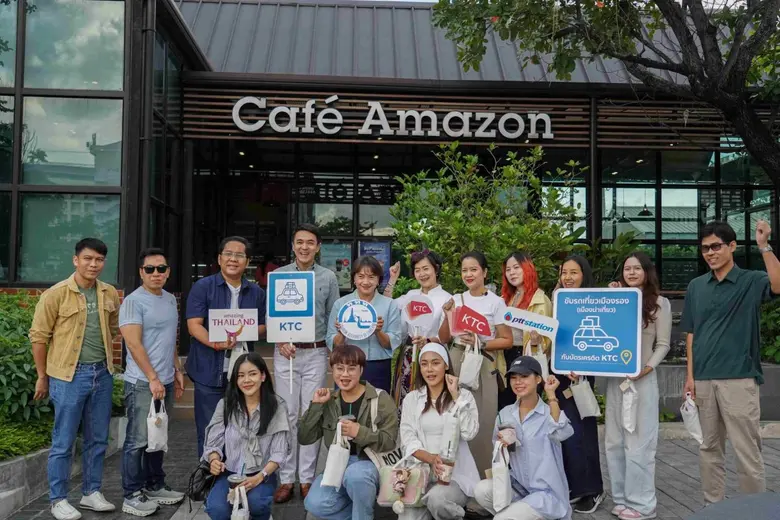 นางสาวสมฤดี จิตรจง รองผู้ว่าการด้านตลาดใน...