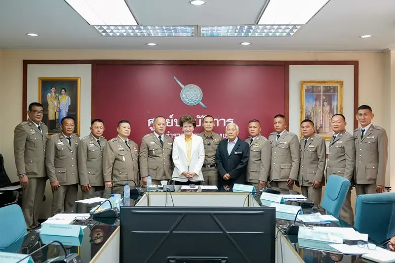 อธิการบดี ม.ศรีปทุม และประธานที่ปรึกษา กต...