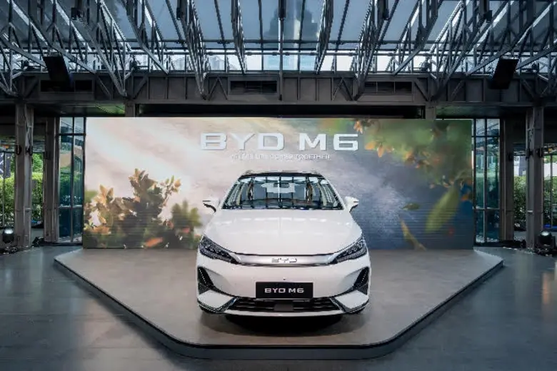 สัมผัสประสบการณ์การขับขี่เหนือระดับด้วยระ...