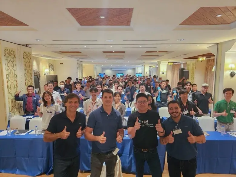 นายปนายุ ศิริกระจ่างศรี ประธานเจ้าหน้าที่...