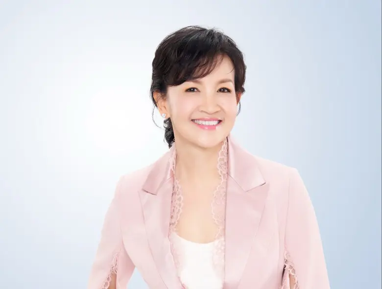 "คุณหมอต้อย กิฟฟารีน" พญ.นลินี ไพบูลย์ ปล...