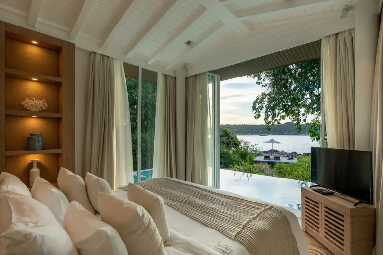 It is widely acknowledged among traveller...