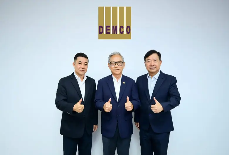 นายพงษ์ศักดิ์ ศิริคุปต์ (กลาง) ประธานเจ้า...