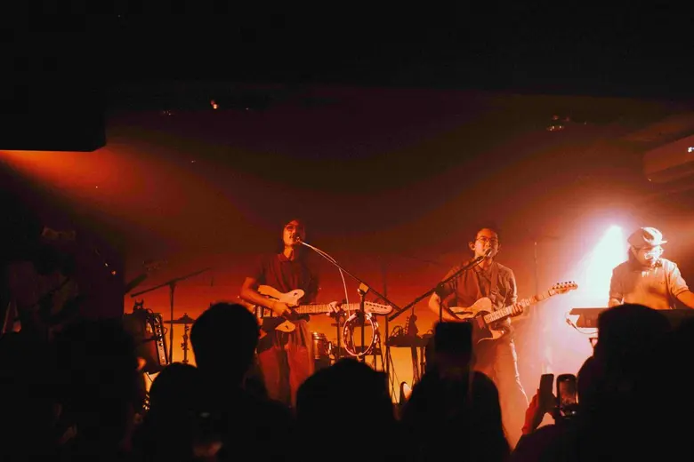 FRED PERRY (เฟร็ด เพอร์รี่) แบรนด์สัญชาติ...