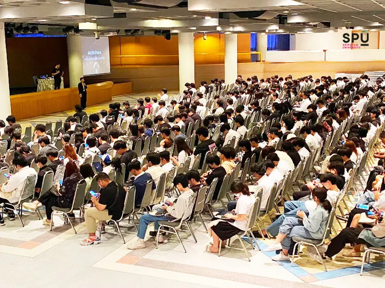 คณะเทคโนโลยีสารสนเทศ มหาวิทยาลัยศรีปทุม จ...