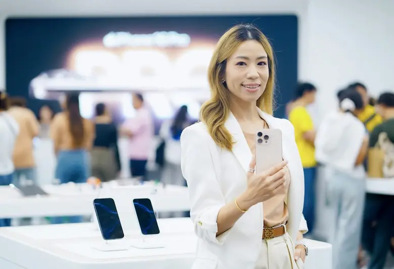 COM7 ยิ้มรับการเปิดตัวของ iPhone 16 ซีรีส...