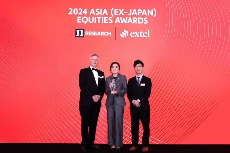 ทีเอ็มบีธนชาต หรือ ทีทีบี คว้า 4 รางวัลคุ...