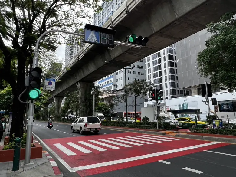 นายไทภัทร ธนสมบัติกุล ผู้อำนวยการสำนักการ...