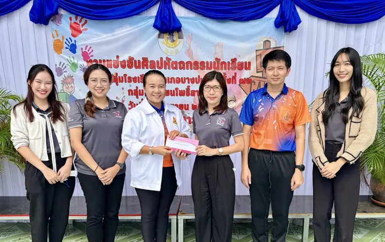 คุณทิพวรรณ ปานเพ็ชร์ ผู้จัดการแผนกสื่อการ...