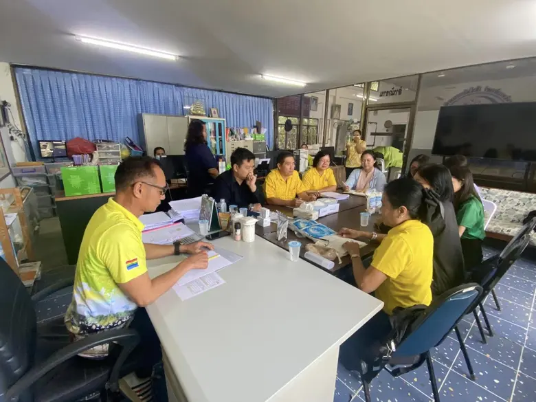 นายสุริยา ศรีนาโค เกษตรอำเภอบ้านแหลม มอบหมายให้นางส...