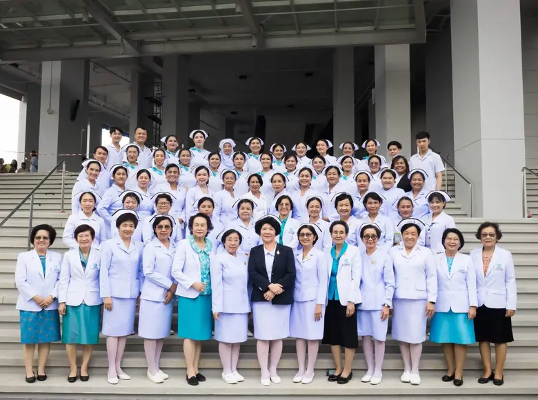 คณะพยาบาลศาสตร์ สถาบันการจัดการปัญญาภิวัฒ...