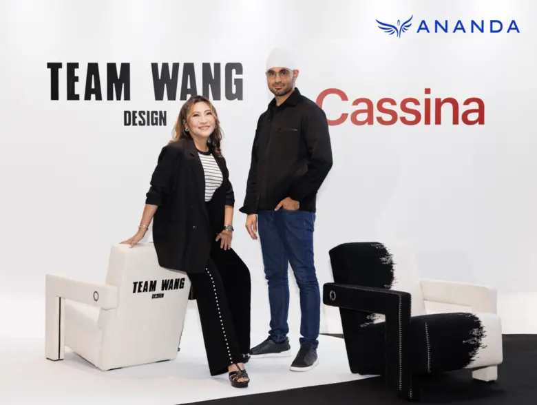 คุณมณีรัตน์ ธนัชญ์เศรษฐ์ (ซ้าย) กรรมการผู...