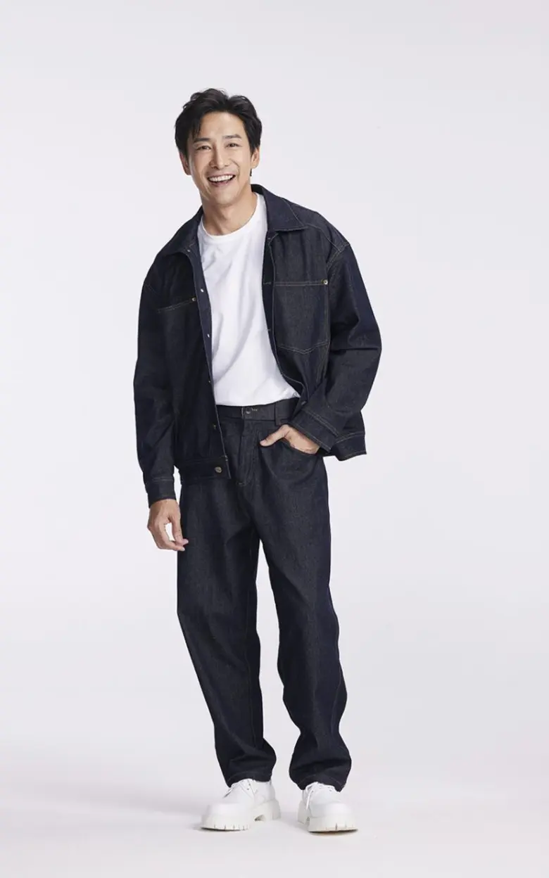 บอย ภิษณุ คืนไมค์ในรอบ 8 ปีกับ "ยิ้ม ยิ้ม (YOUR SMILE)" บทเพลงแห่งความงามเกินบรรยายที่อยากให้ทุกคนสัมผัส