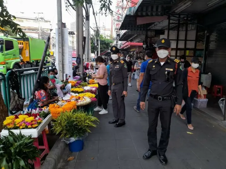 นางสาววรุณลักษม์ พลหาญ ผู้อำนวยการเขตยานน...