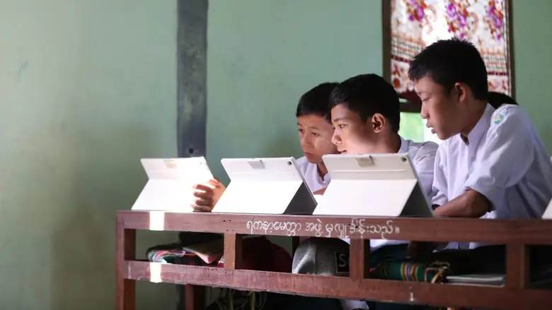 อีริคสัน (NASDAQ: ERIC) ผู้นำด้านโทรคมนาค...