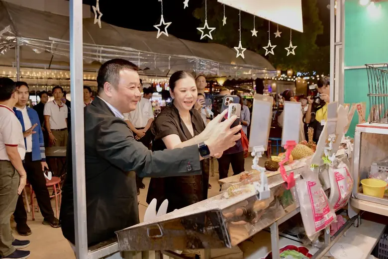 หลังจาก คณะสำรวจความเสียหายจากอุทกภัยของก...