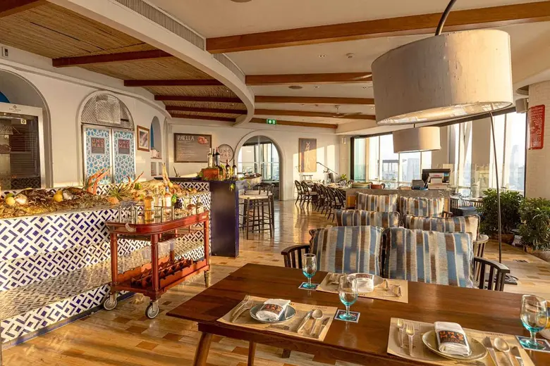 เราจัดเมนูเด็ดจานพิเศษเสิร์ฟความอร่อยให้ค...