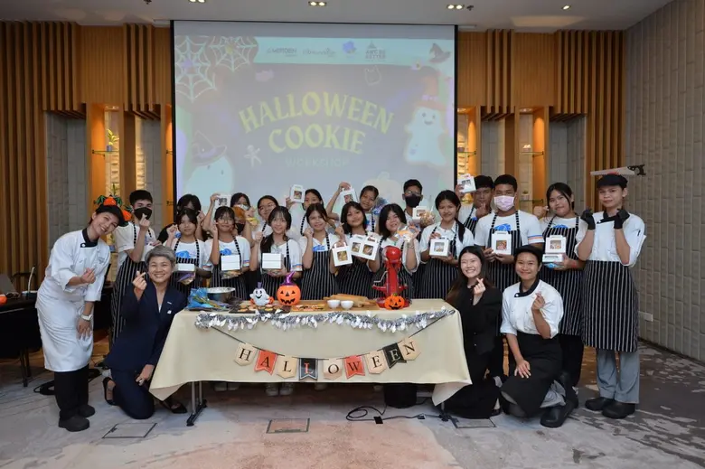 มูลนิธิทีทีบี ผ่านโครงการไฟ-ฟ้า โดย ทีทีบ...