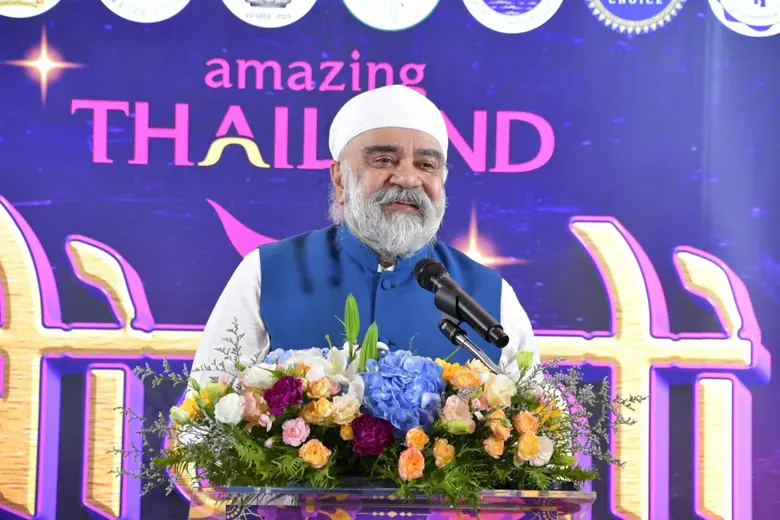 คุณสุขเทพ จันทร์ศรีชวาลา ประธานกรรมการบริ...