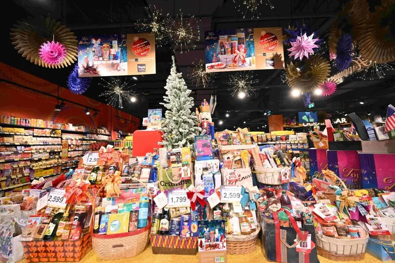 ท็อปส์ ฟู้ด ฮอลล์ สุขุมวิท 39 ฉลองครบรอบ ...