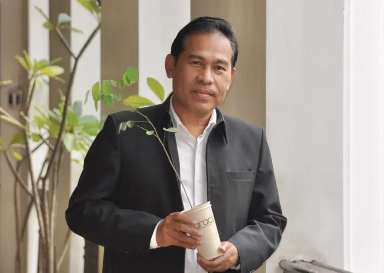 จากดำเนินงานขององค์การอุตสาหกรรมป่าไม้ (อ...