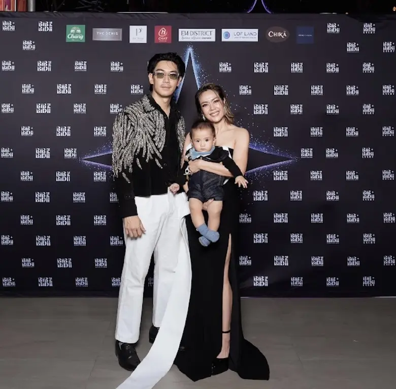 สุดอลังการเฟ้นหา ศิลปิน นักแสดง เข้าค่ายแ...