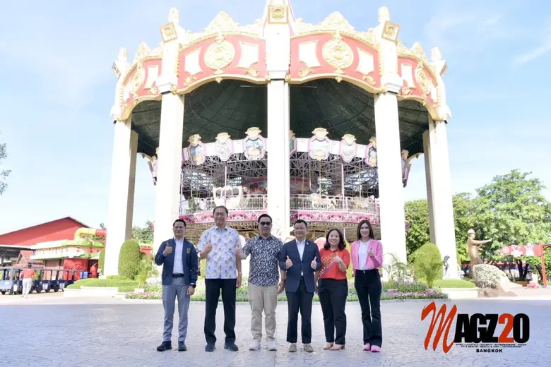 นายสรวงศ์ เทียนทอง รัฐมนตรีว่าการกระทรวงก...