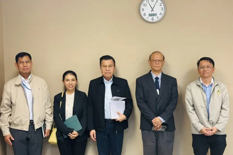 นายวรยุทธ เนาวรัตน์ รักษาการแทนผู้อำนวยกา...