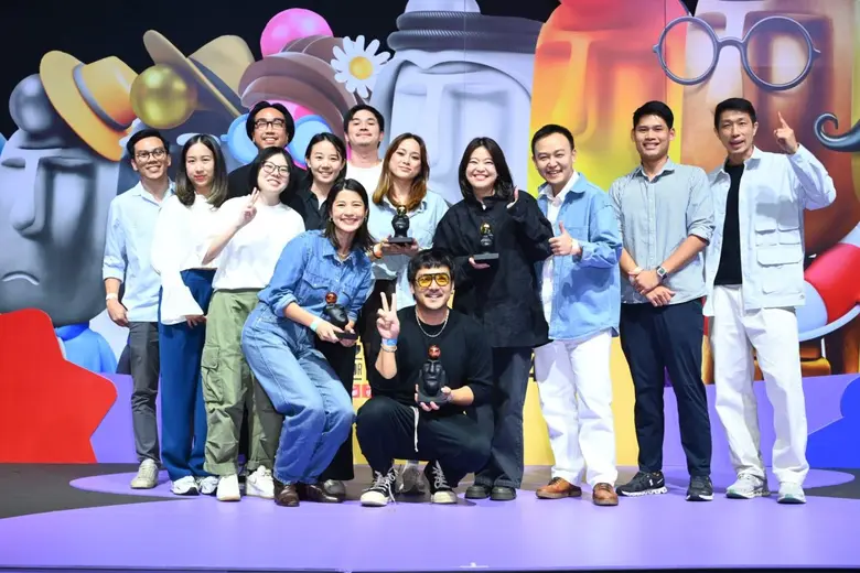 น้ำดื่มคริสตัล โดย นางสาวสุภรณ์ เด่นไพศาล...