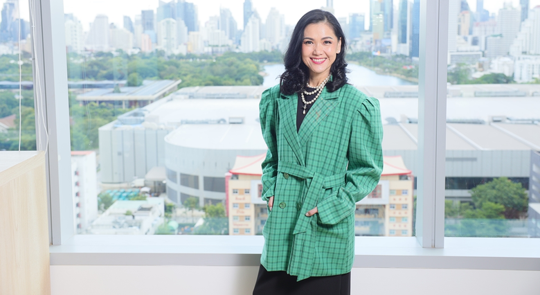 พร้อมเปิดตัวชุดของขวัญลายใหม่ และ "กล่องแ...