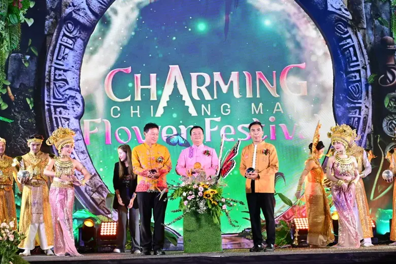 นายสรวงศ์ เทียนทอง รัฐมนตรีว่าการกระทรวงก...