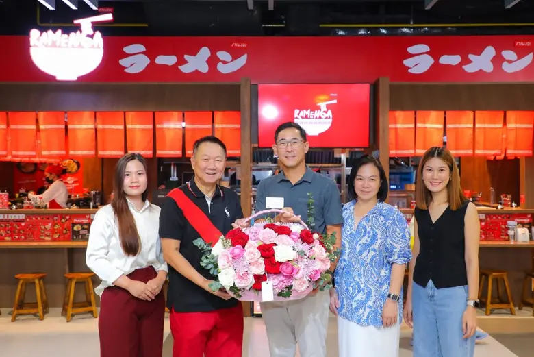 นายสมพล ตรีภพนารถ ประธานเจ้าหน้าที่บริหาร...