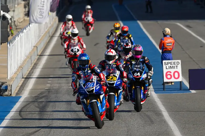 กองทัพนักบิดไทยสร้างผลงานสุดร้อนแรง เปิดห...