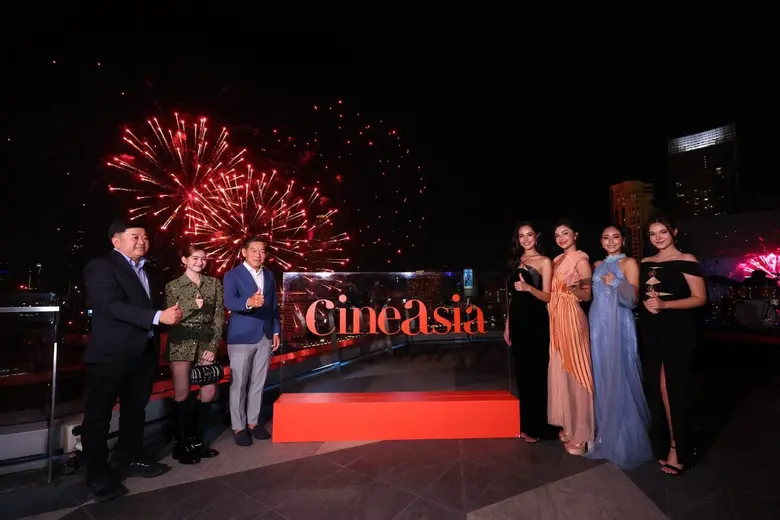 เมเจอร์ ซีนีเพล็กซ์ กรุ้ป ร่วมกับ การท่อง...