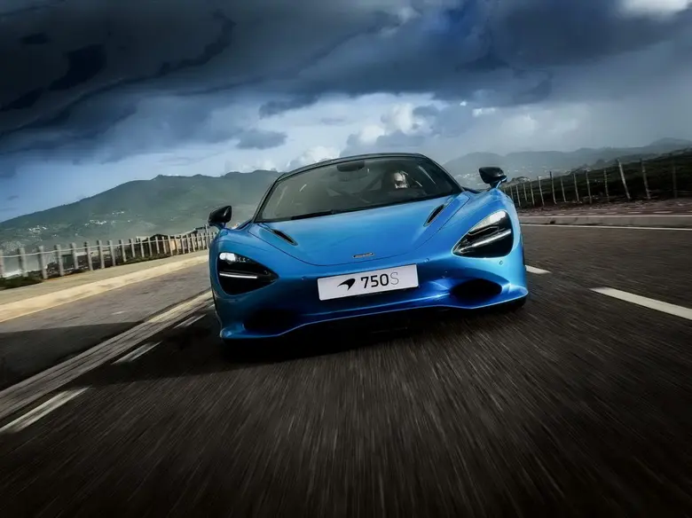 McLaren 750S คว้ารางวัล Performance Car o...