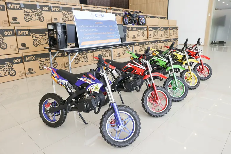 สรรพสามิต บูรณาการความร่วมมือกับกองบังคับการตำรวจสืบสวนสอบสวนอาชญากรรมทางเทคโนโลยี 4 (บช.สอท.) ร่วมกันจับมอเตอร์ไซค์เถื่อนนำเข้าจากต่างประเทศ ขายผ่านช่องทางออนไลน์