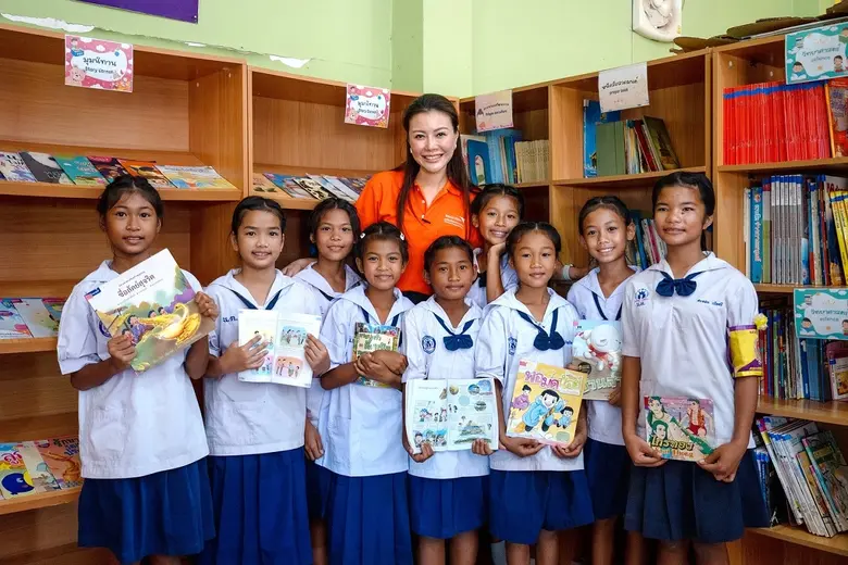 ถ้าให้พูดถึงดาราจิตอาสา ที่ช่วยเหลืองสังค...