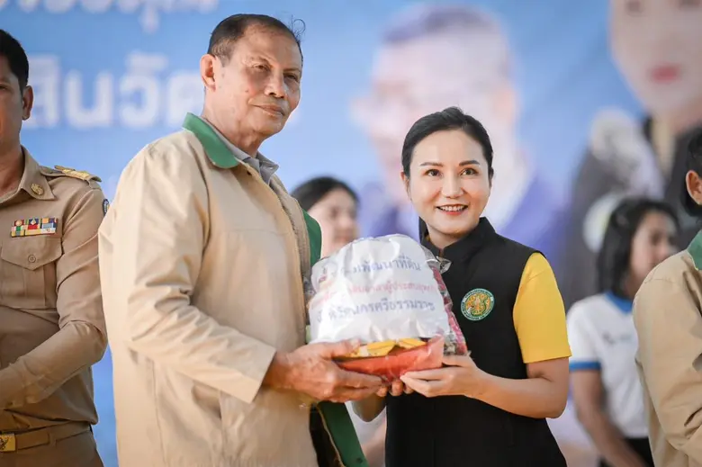 "รมว.นฤมล"นำทีมกระทรวงเกษตรฯ ลงพื้นที่นคร...