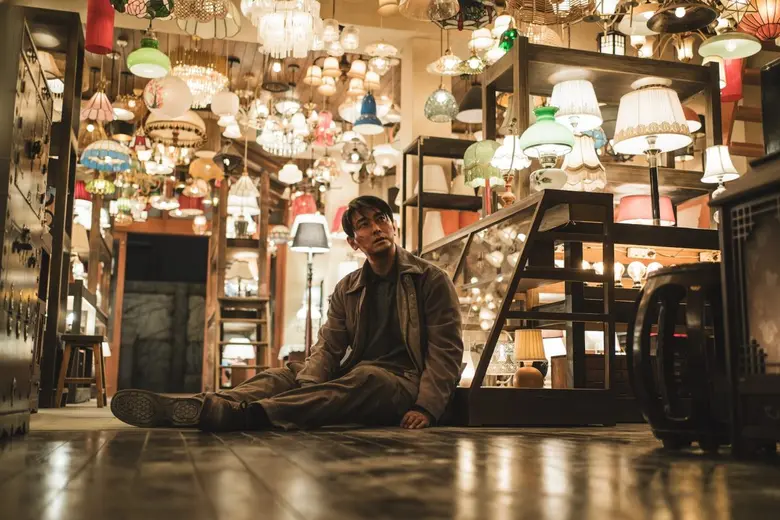 "Light Shop" ซีรีส์ดราม่าแฟนตาซีที่เต็มไป...