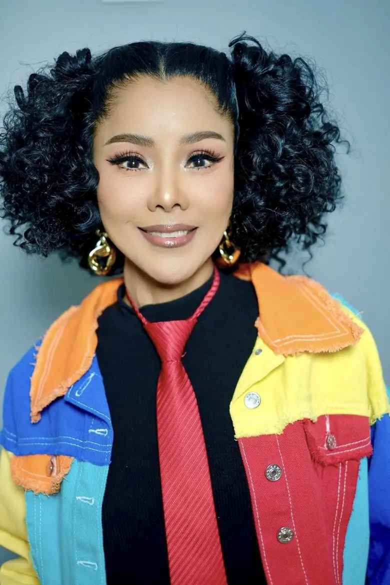 ศิลปินตัวมารดา อารมณ์ดี ที่มากความสามารถ ...