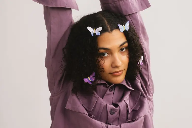 ปีทองของเธอจริงๆ สำหรับ Olivia Dean ศิลปิ...