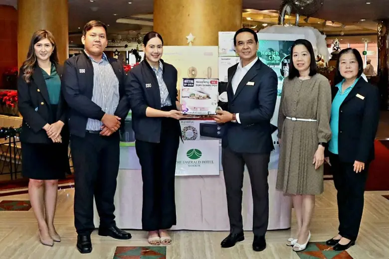 นายรานนท์ อาสาสนา รองผู้จัดการโรงแรม ดิ เ...