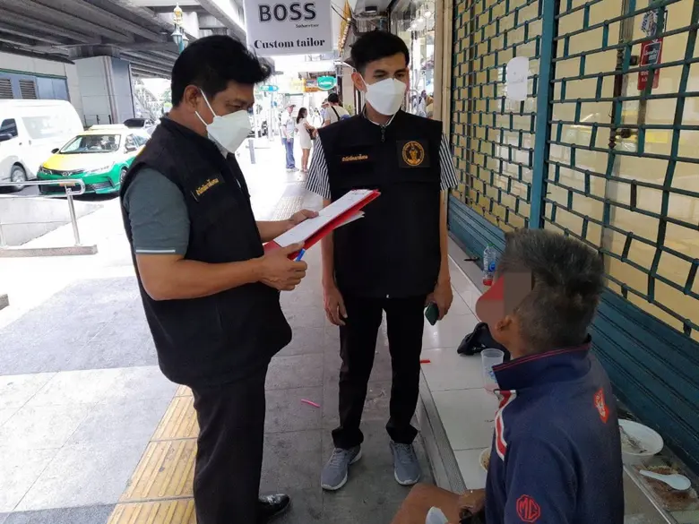 นายอนุชิต พิพิธกุล ผู้อำนวยการสำนักเทศกิจ...